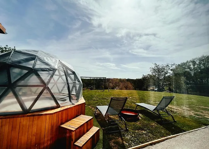 Maison Au Calme A 5min De Cognac Pour 1 A 8 Pers בית נופש *